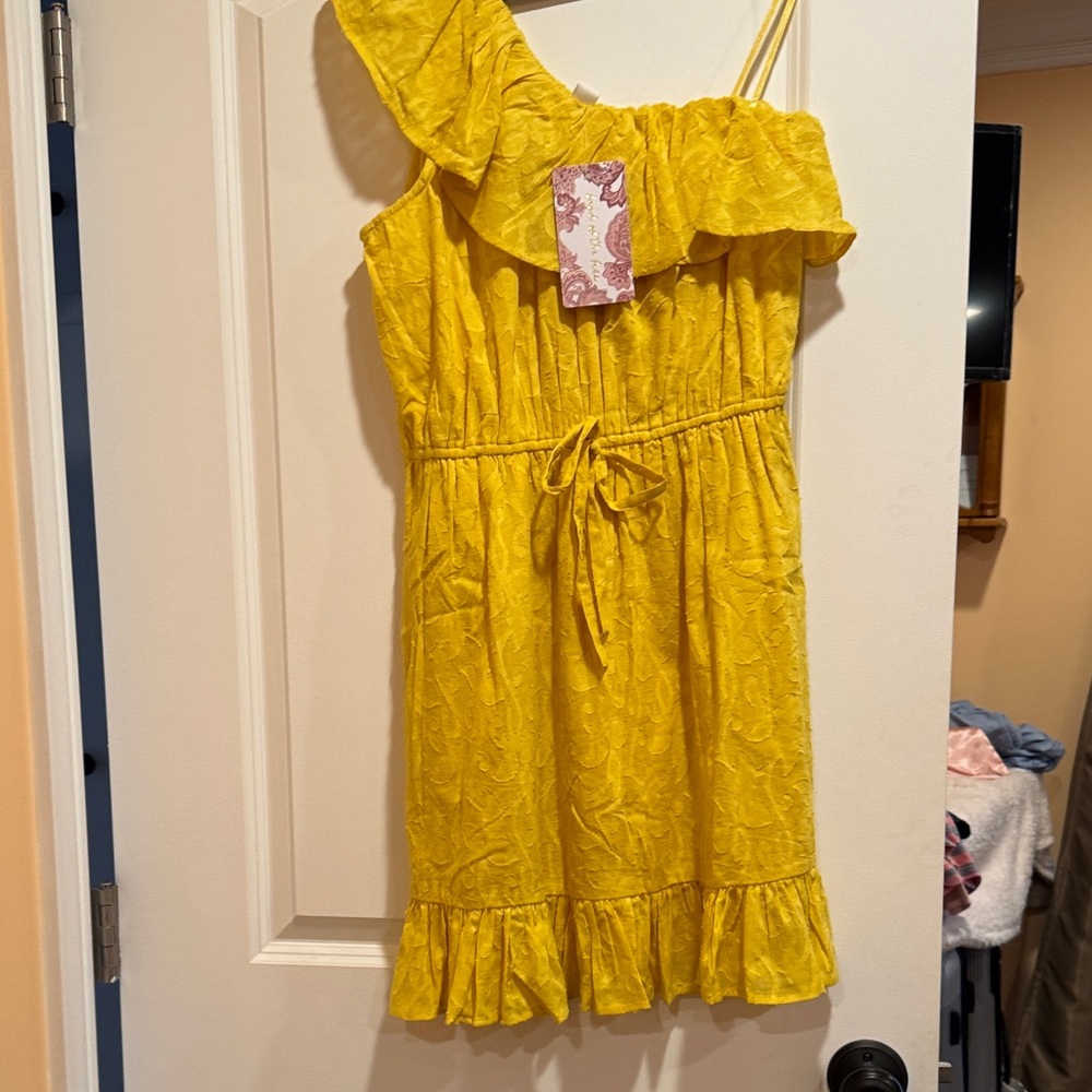 Chic One Shoulder Yellow Dress